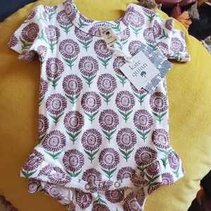Kate Quinn Ruffle Bodysuit 3-6